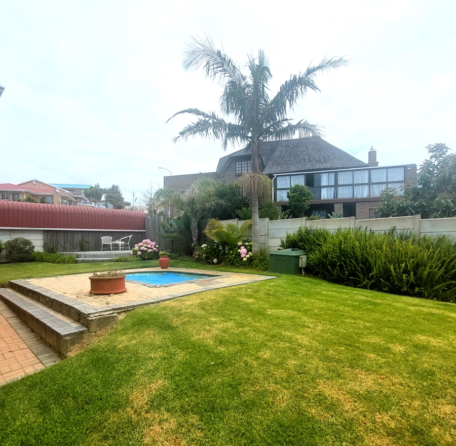 3 Bedroom Property for Sale in Dana Bay Western Cape